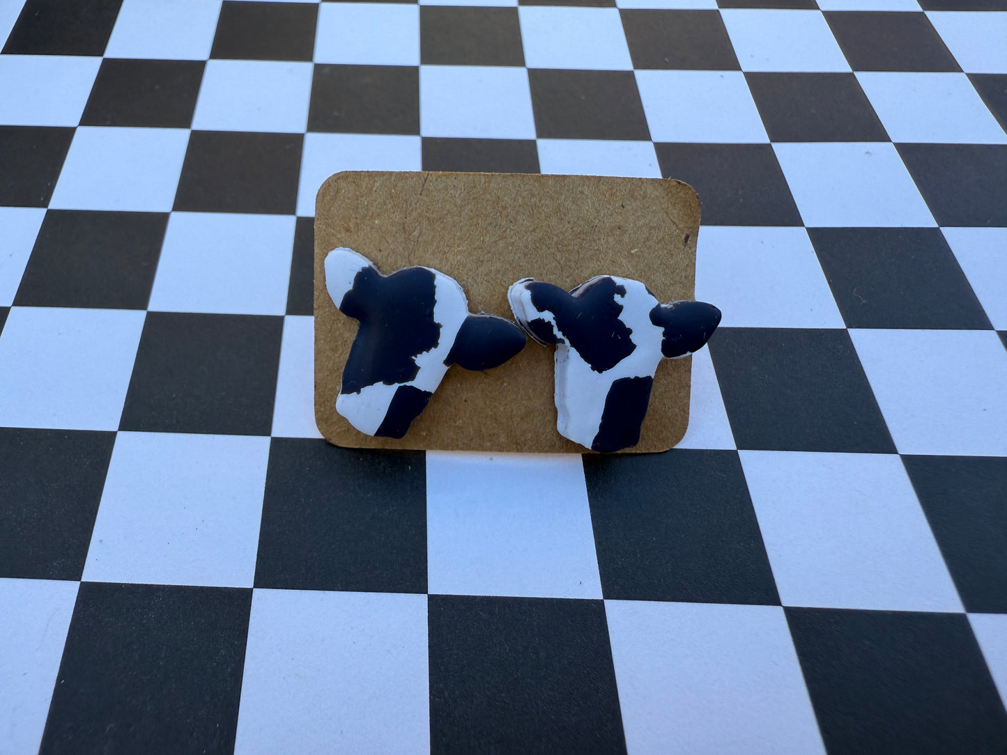 Large cow studs (clay)
