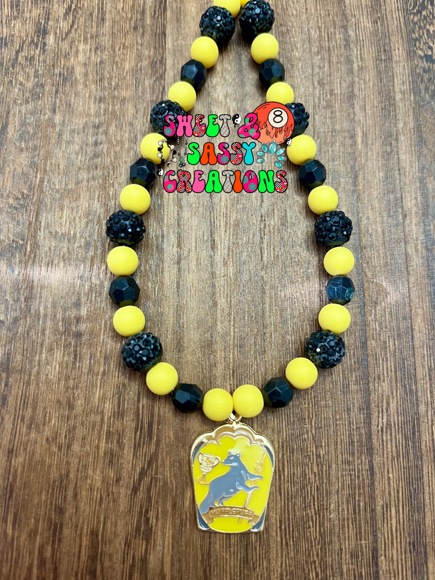 💛🖤 House (please leave size in notes at checkout)