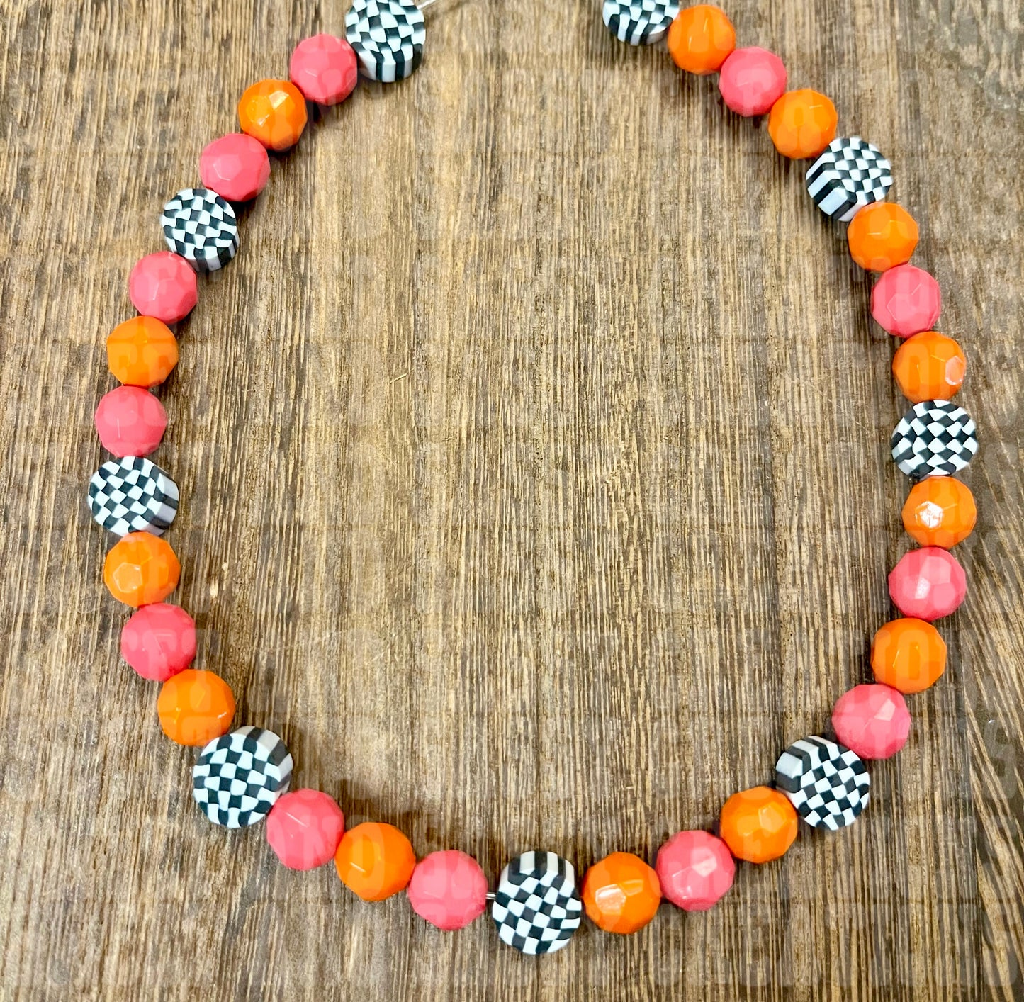 Sunburst checker necklace
