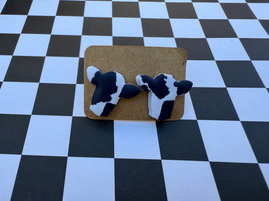 Large cow studs (clay)