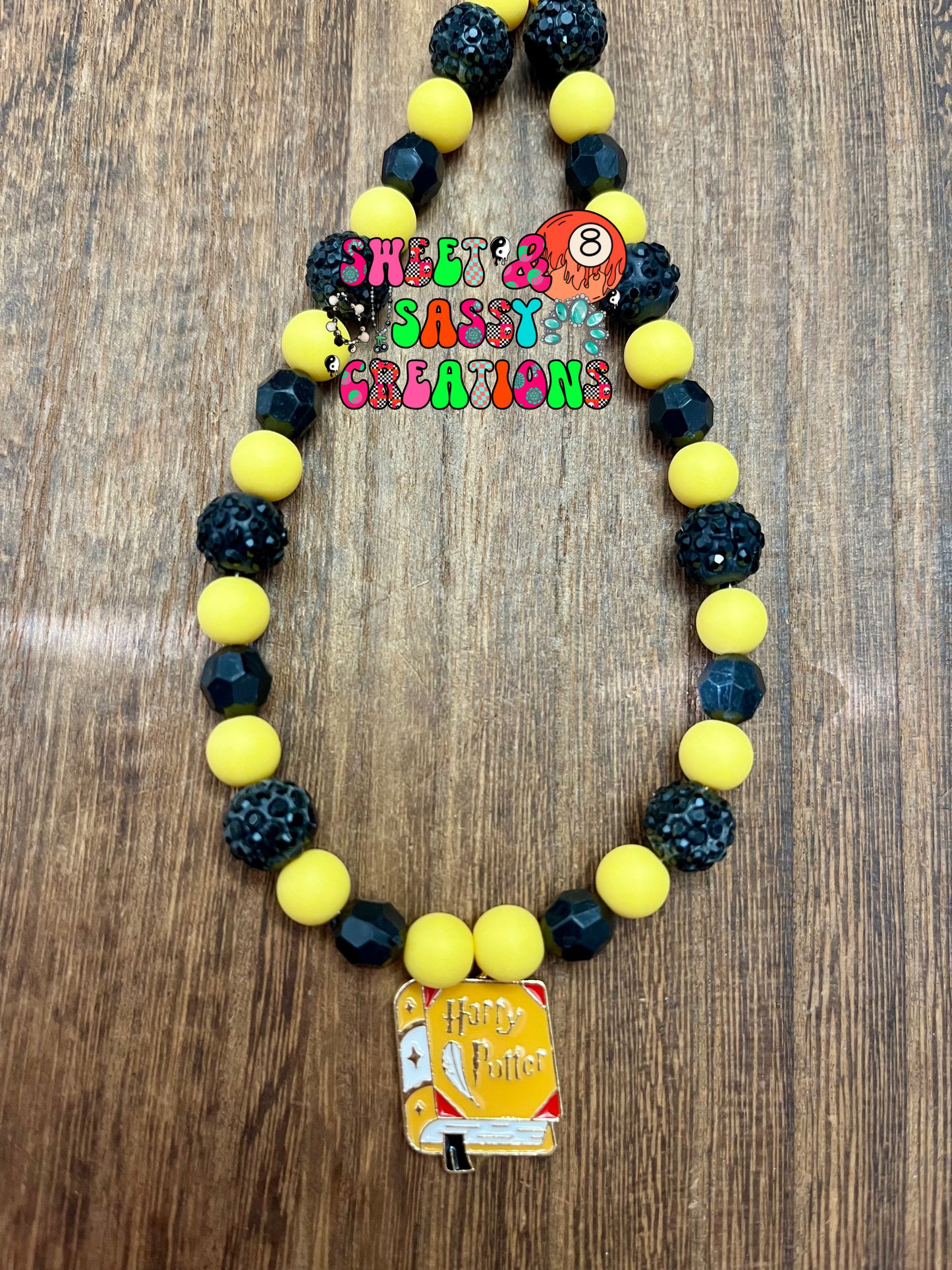 💛🖤 House (please leave size in notes at checkout)