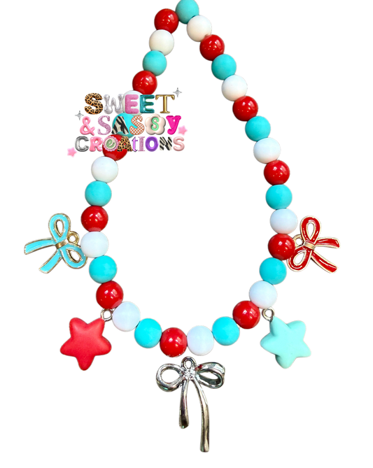 Sweet land of Bows necklace