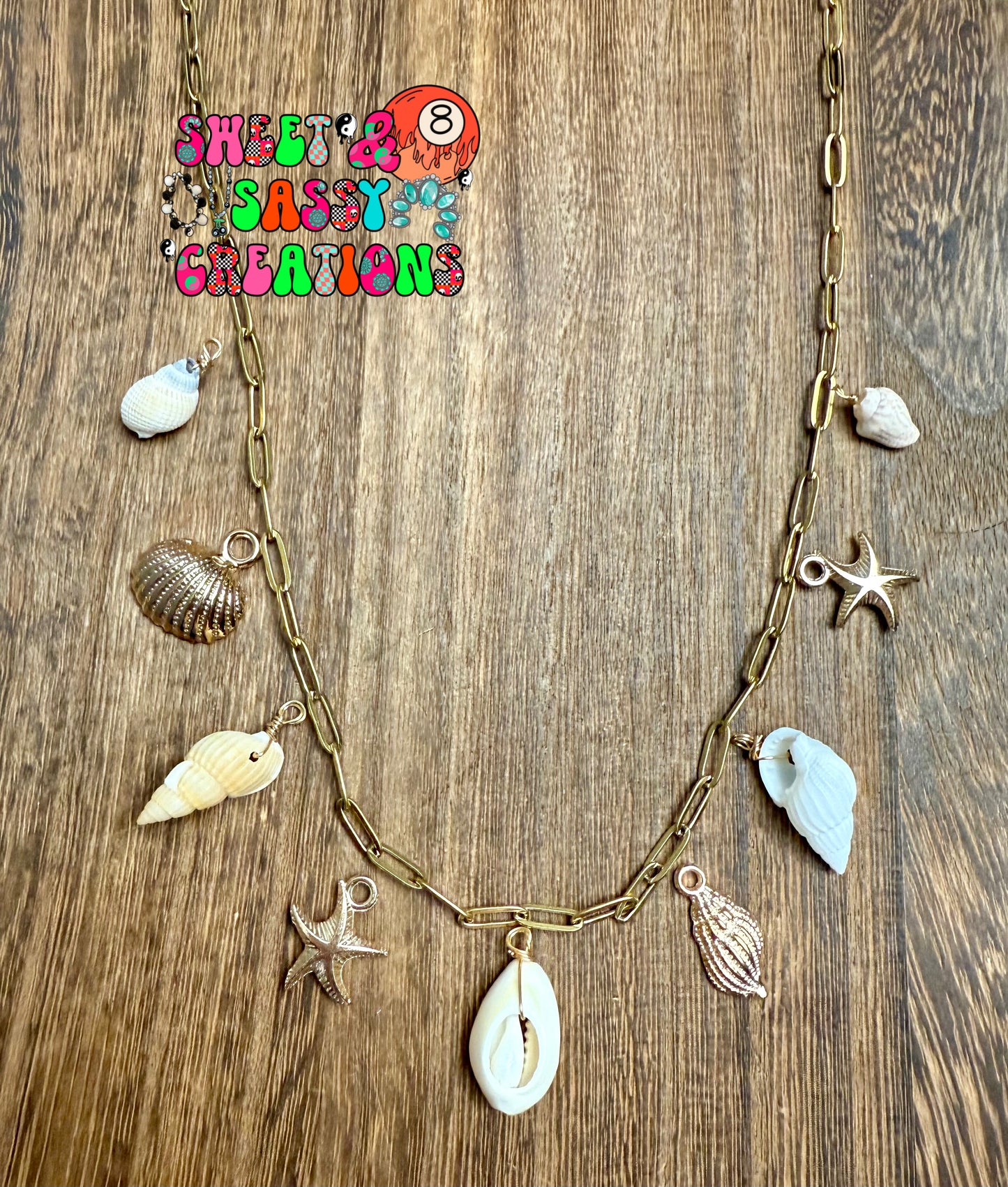 Come shell away necklace(please leave size in notes at checkout)